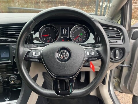 Volkswagen Golf 1.6 TDI BLUEMOTION AUTOMATIC 14