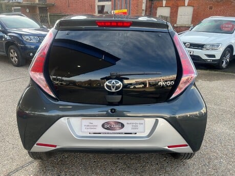 Toyota Aygo 1.0 VVT-I X-STYLE 5