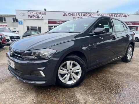 Volkswagen Polo 1.0 TSI SE DSG AUTOMATIC 1