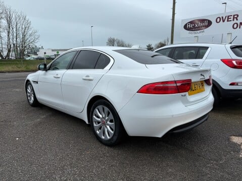 Jaguar XE D PRESTIGE 7