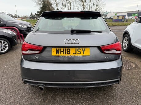 Audi A1 TFSI S LINE NAV 6