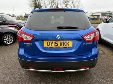 Suzuki SX4 S-Cross SZ-T 6