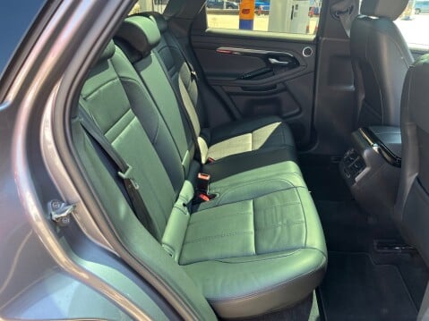 Land Rover Range Rover Evoque 2.0 D 180 R-DYNAMIC HSE AUTOMATIC 8