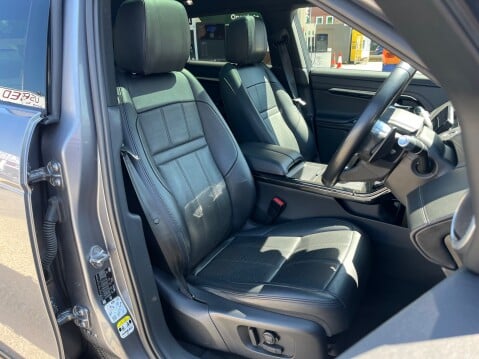 Land Rover Range Rover Evoque 2.0 D 180 R-DYNAMIC HSE AUTOMATIC 3