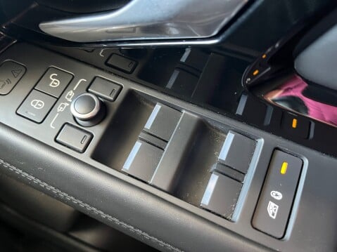 Land Rover Range Rover Evoque 2.0 D 180 R-DYNAMIC HSE AUTOMATIC 36