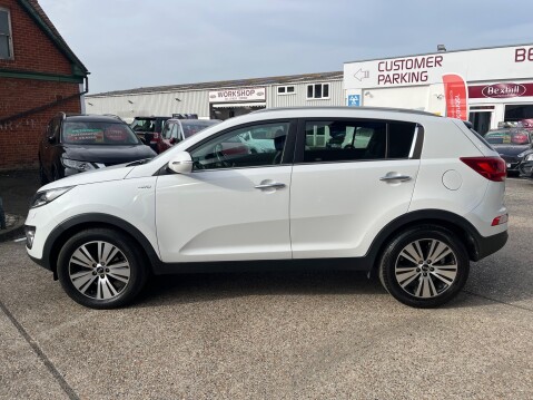 Kia Sportage 2.0 CRDI KX-3 SAT NAV 10
