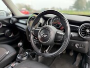 Mini Hatch COOPER 9