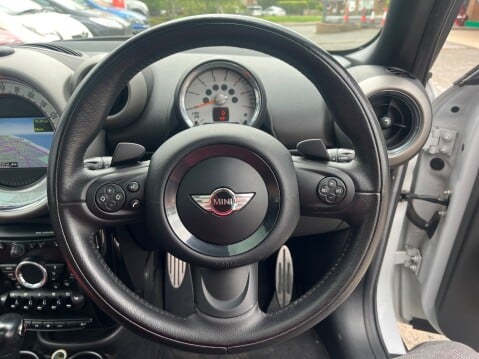 Mini Countryman COOPER SD ALL4 16