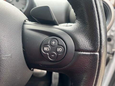 Mini Countryman COOPER SD ALL4 18