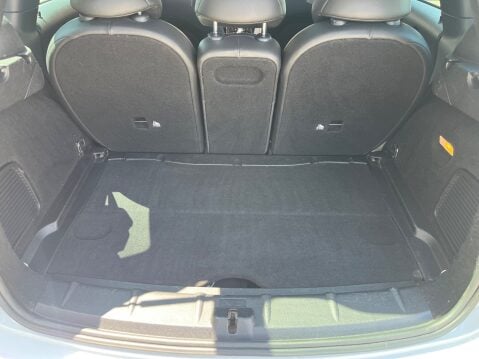 Mini Countryman COOPER SD ALL4 6