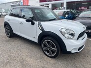 Mini Countryman COOPER SD ALL4 1