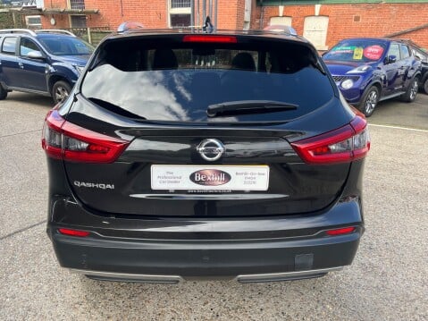 Nissan Qashqai 1.5 DCI TEKNA DCT AUTOMATIC 5