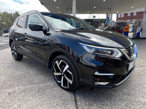 Nissan Qashqai 1.5 DCI TEKNA DCT AUTOMATIC 4