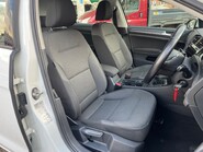 Volkswagen Golf 1.0 TSI SE NAVIGATION 3