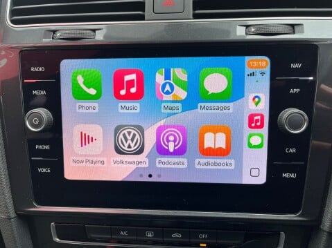 Volkswagen Golf 1.0 TSI SE NAVIGATION 18