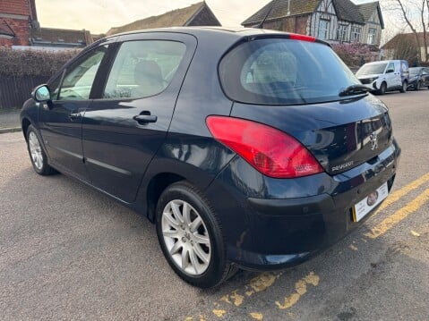 Peugeot 308 SR HDI 11