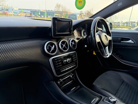 Mercedes-Benz A Class A180 CDI BLUEEFFICIENCY AMG SPORT 8