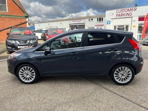 Ford Fiesta 1.6 TITANIUM AUTOMATIC 10