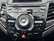 Ford Fiesta 1.6 TITANIUM AUTOMATIC 19