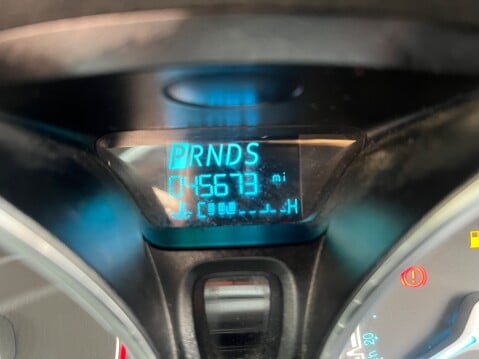 Ford Fiesta 1.6 TITANIUM AUTOMATIC 22