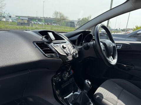 Ford Fiesta ZETEC 8