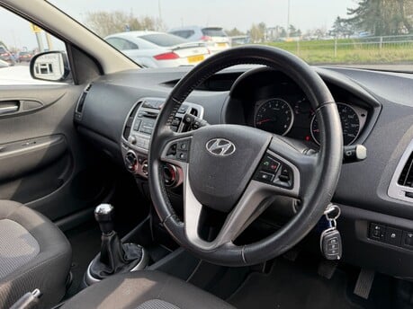 Hyundai i20 ACTIVE 9