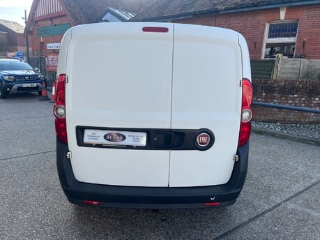 Fiat Doblo 16V MULTIJET SWB 5