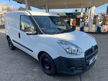 Fiat Doblo 16V MULTIJET SWB 4