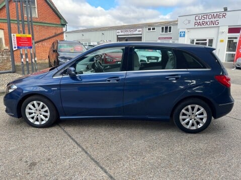 Mercedes-Benz B Class B200 CDI BLUEEFFICIENCY SE AUTOMATIC 10