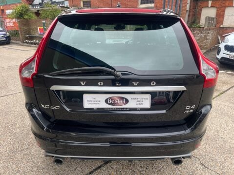 Volvo XC60 D4 R-DESIGN LUX NAV AWD 5