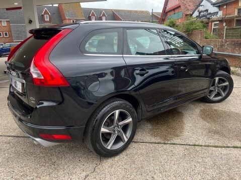 Volvo XC60 D4 R-DESIGN LUX NAV AWD 2