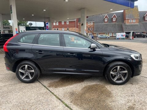 Volvo XC60 D4 R-DESIGN LUX NAV AWD 9