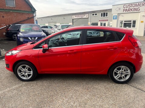Ford Fiesta 1.25 ZETEC 10