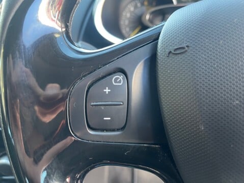 Renault Clio 1.2 16V DYNAMIQUE NAV 14