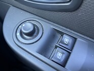 Renault Clio 1.2 16V DYNAMIQUE NAV 27