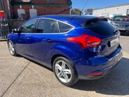 Ford Focus 1.5 TDCI ZETEC 11