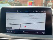 Peugeot 3008 1.2 PURETECH ALLURE 15