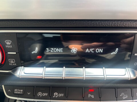 Audi Q5 2.0 TDI QUATTRO S LINE AUTOMATIC 22