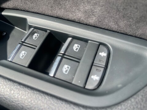 Audi Q5 2.0 TDI QUATTRO S LINE AUTOMATIC 28