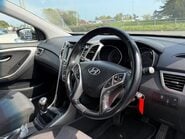 Hyundai i30 CRDI SE NAV BLUE DRIVE 9