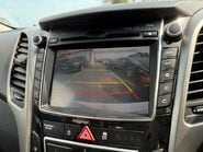 Hyundai i30 CRDI SE NAV BLUE DRIVE 13