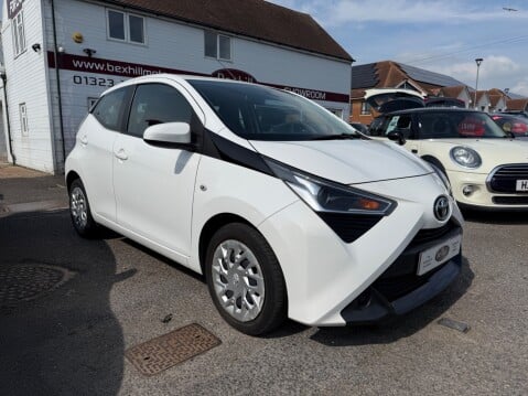 Toyota Aygo VVT-I X-PLAY TSS 4