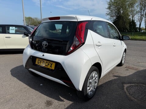 Toyota Aygo VVT-I X-PLAY TSS 5