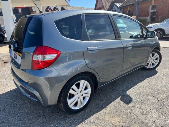 Honda Jazz I-VTEC EX AUTOMATIC
