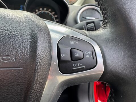 Ford Fiesta 1.6 TDCI TITANIUM X 14