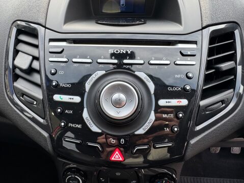 Ford Fiesta 1.6 TDCI TITANIUM X 19