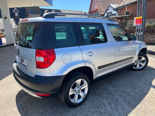 Skoda Yeti ELEGANCE GREENLINE II TDI CR