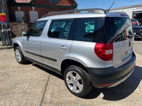 Skoda Yeti ELEGANCE GREENLINE II TDI CR 11