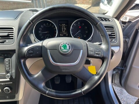 Skoda Yeti ELEGANCE GREENLINE II TDI CR 13