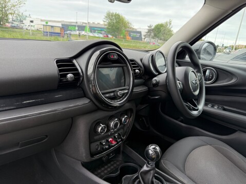 Mini Clubman COOPER 8